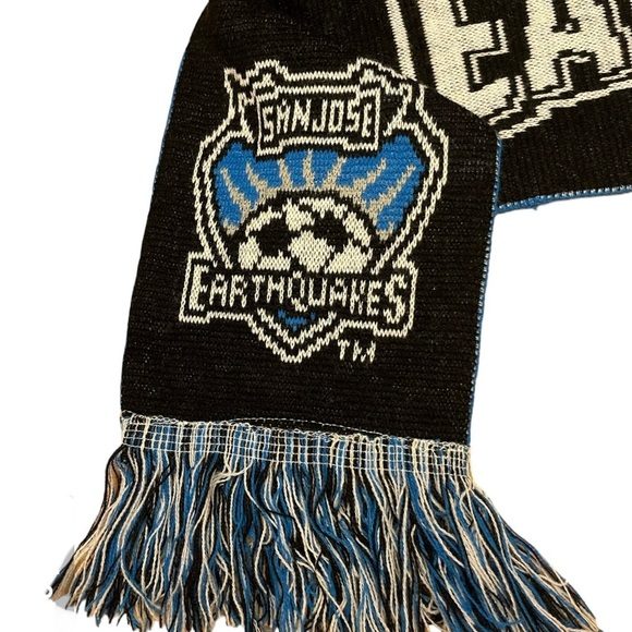 Vintage San Jose Earthquakes 2001 MLS Championship Scarf. Collector’s item! - Picture 3 of 4